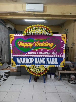 Papan Bunga di Cilandak Town Square