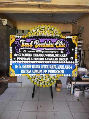 Papan Bunga di Cilandak Town Square